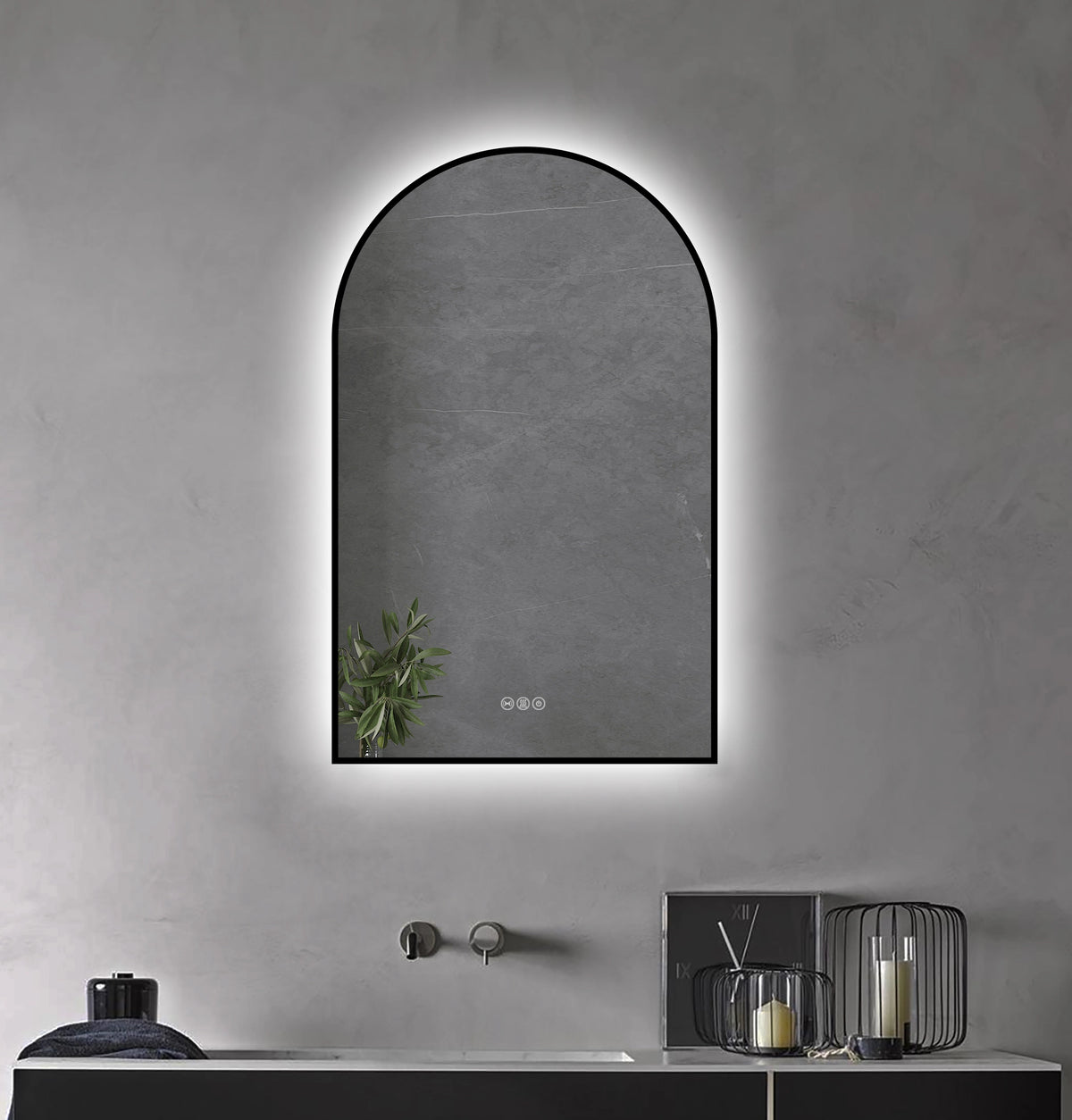 500x800mm Motion Sensor Switch Arch Shape Black Frame Backlit Led Bathroom Mirror