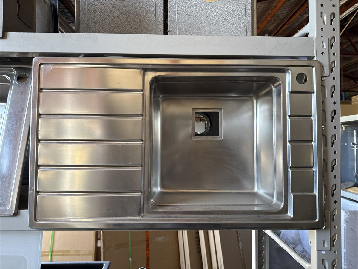 Pick up only! Kitchen Sink-304 stainless steel-DOL-SQUARE waste