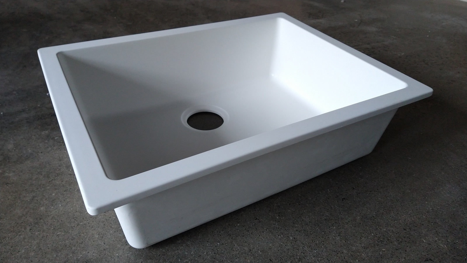 610*470mm Black & White Granite-Quartz stone kitchen laundry sink basin UNDER-TOP MOUNT
